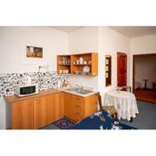 2- izbový APARTMÁN s kuchyňou KAJKA v PENZION TRSTENÁ