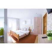 A&B Apartments II