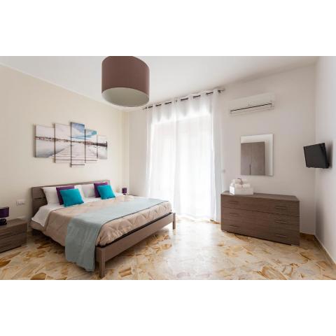 Alexander Rooms