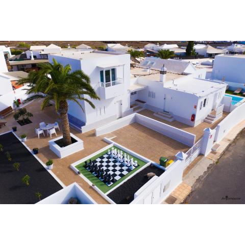 Apartamentos Anjomacar I