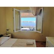 Apartment Jela at the seafront