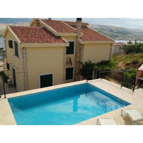 Apartment Pag 12795a