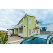Apartments by the sea Vir - Lozice, Vir - 18593