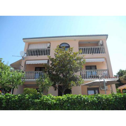 Apartments in Crikvenica 41042