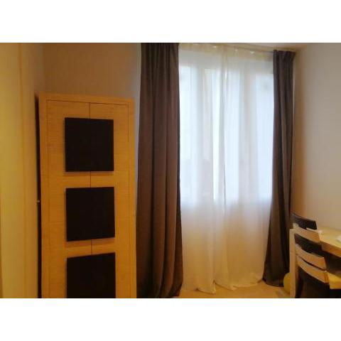 Bari Home33