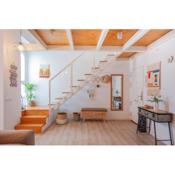 Casa Valentina II: Confort y Luz en Sevilla Centro