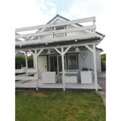 Domek całoroczny nad jeziorem