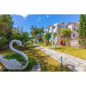 Galazia Akti Seaside Apartments