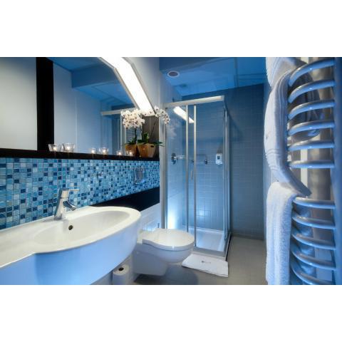 Hotton Hotel