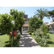 Luana Inn Holiday
