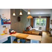 Mia's cozy flat in Ermou, 3 min from