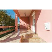 Three-Bedroom Holiday Home in Sikovo
