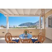 Veldi Art - Kamari Beach Apartment