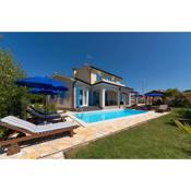 Villa Monika